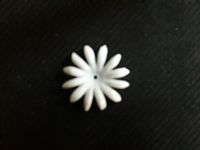 Kralenboom kunststof bloem 01 wit 3 cm zakje inhoud 10 stuks